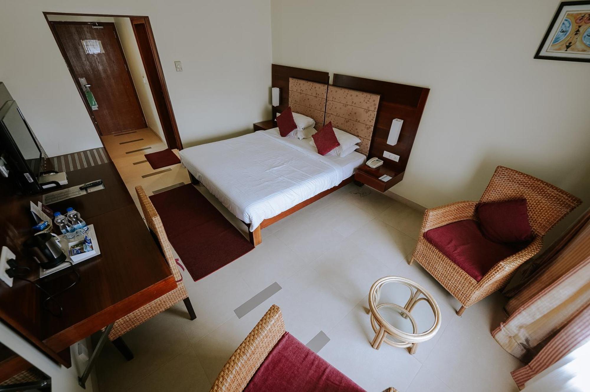 Hotel Devaragam By K P Namboodiri'S Guruvāyūr Εξωτερικό φωτογραφία