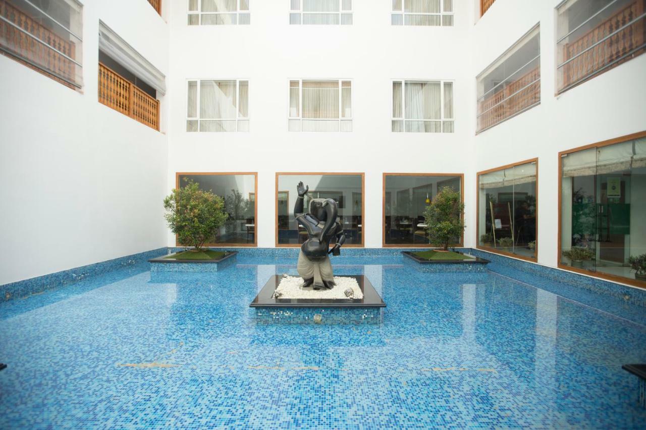 Hotel Devaragam By K P Namboodiri'S Guruvāyūr Εξωτερικό φωτογραφία